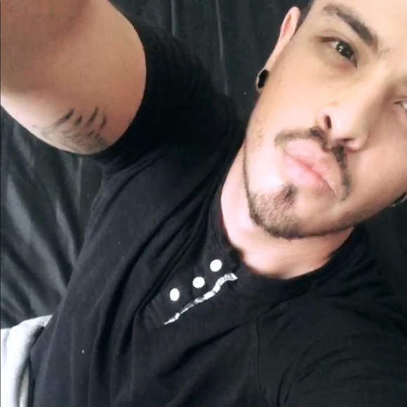 Meet your Posher, Raul - Picture 1 of 1